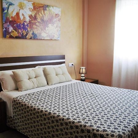 Amplio Piso 8 Mts Mezquita - Wifi - A/C - Parking Κόρδοβα Εξωτερικό φωτογραφία