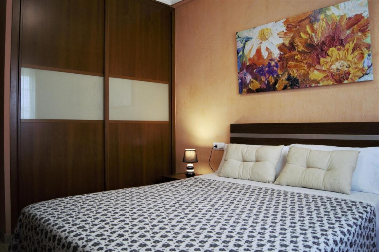 Amplio Piso 8 Mts Mezquita - Wifi - A/C - Parking Κόρδοβα Εξωτερικό φωτογραφία